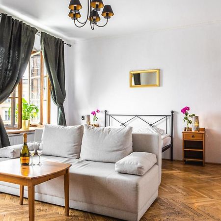 Main Square 18 View 1 Apartment Krakow Bagian luar foto